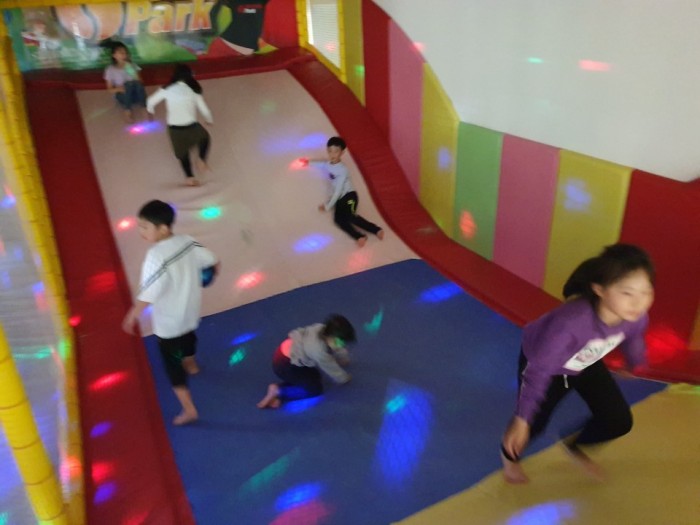 1571121608045-24.jpg