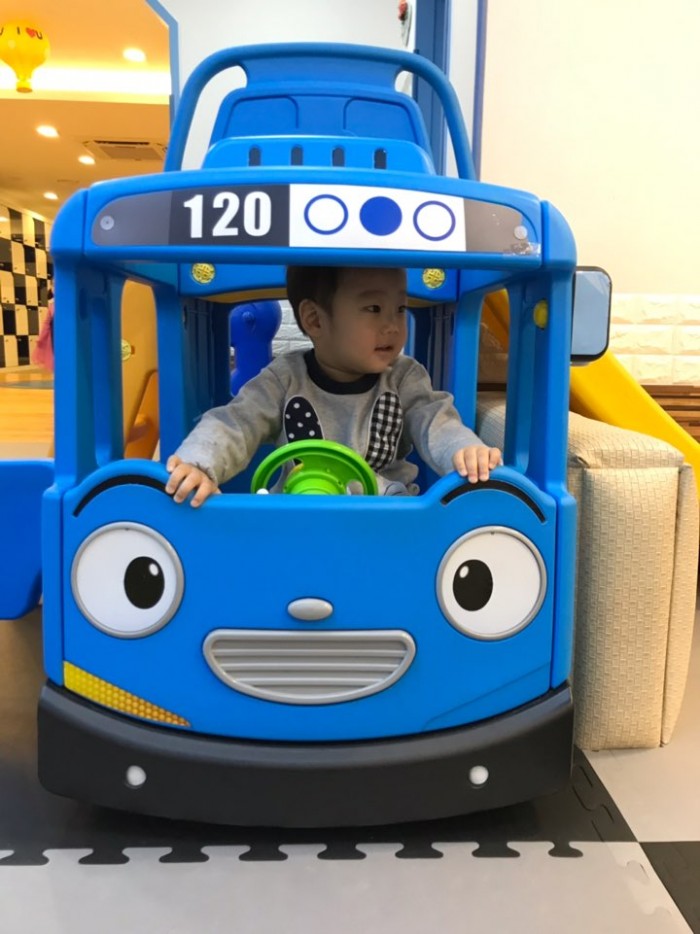 1574063562500-4.jpg