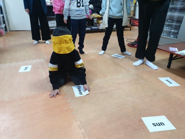 1576032417662-14.jpg